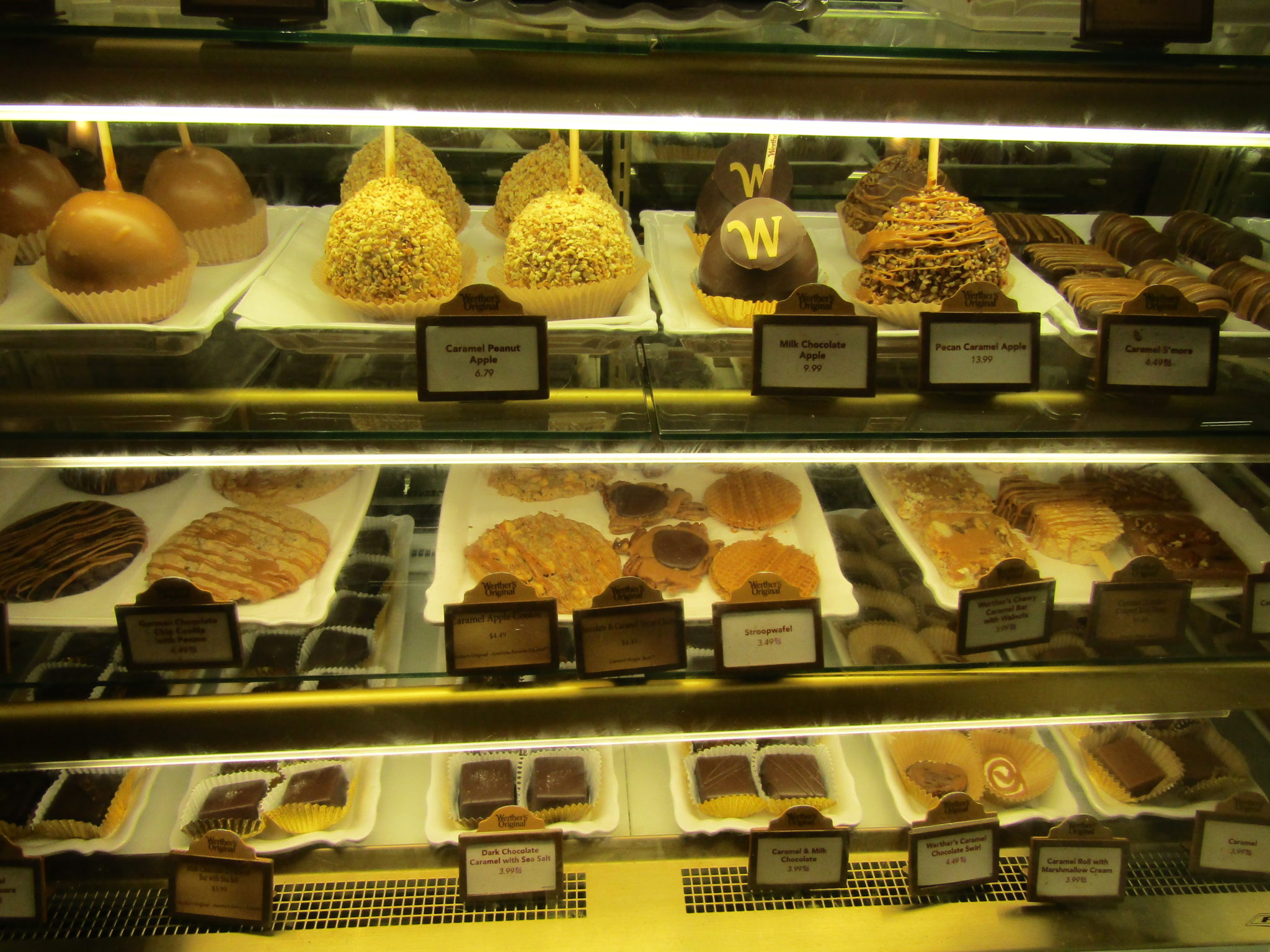 Caramel Confections at the KaramellKüche Me and the Mouse Travel