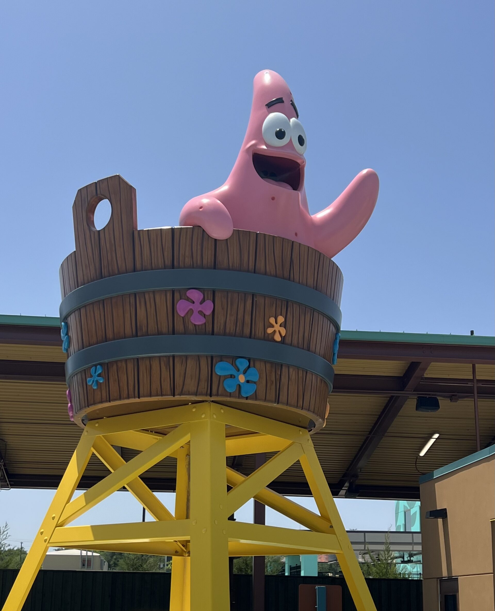 Bobbing Barrels Universal Kids Resort