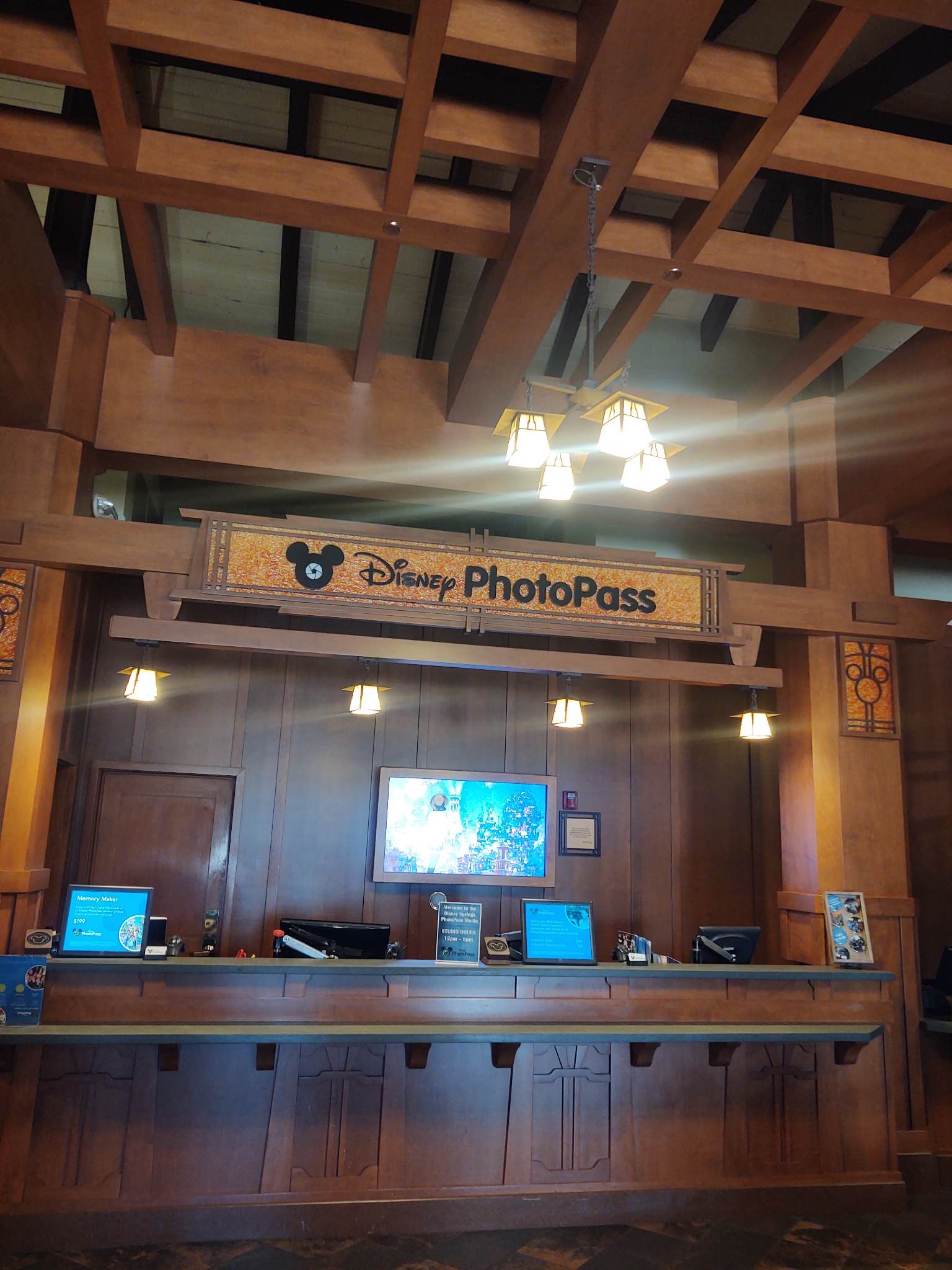Say Mickey! A Look inside Disney Springs PhotoPass Studio!