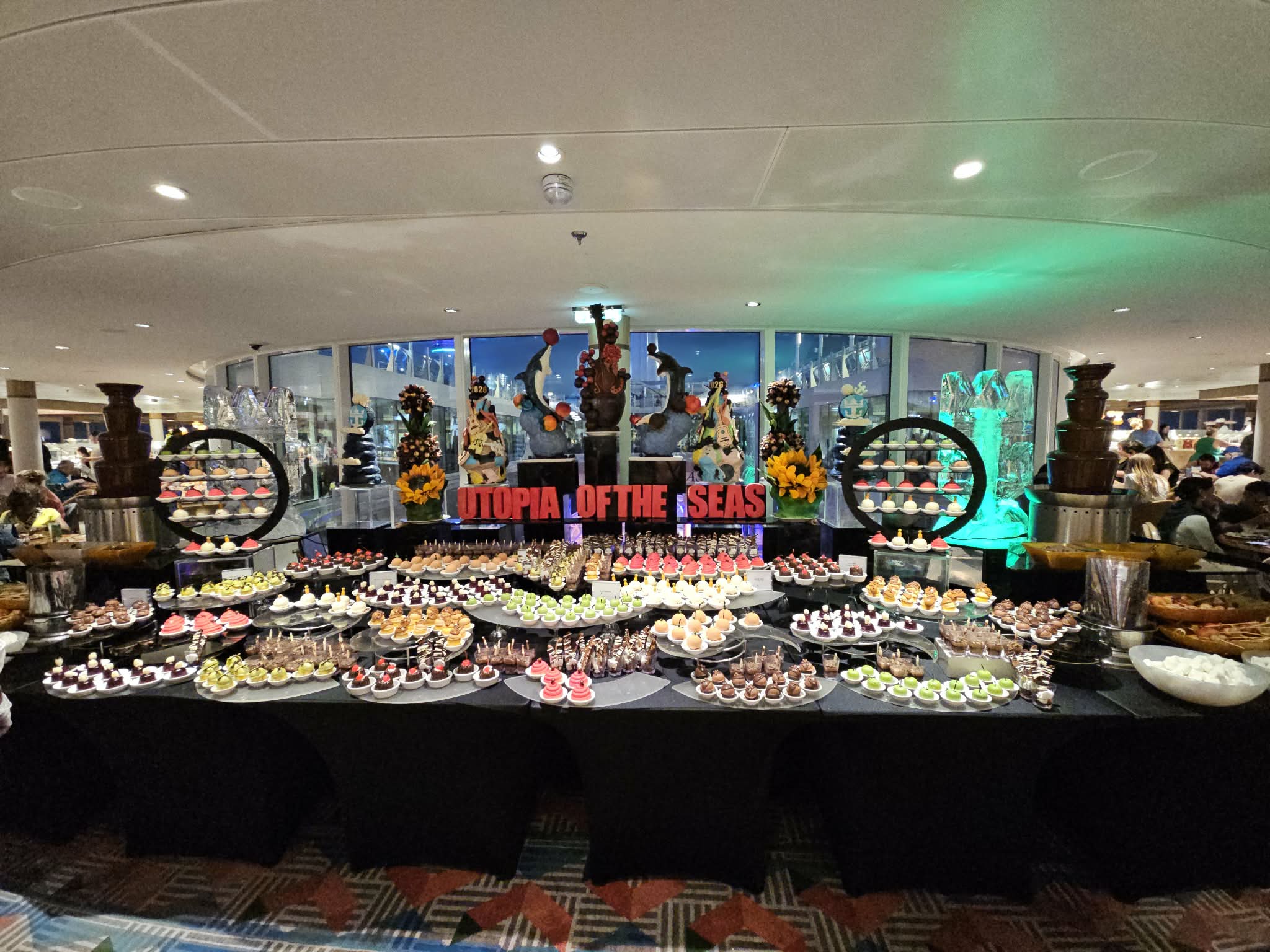 Desserts on Utopia of the seas