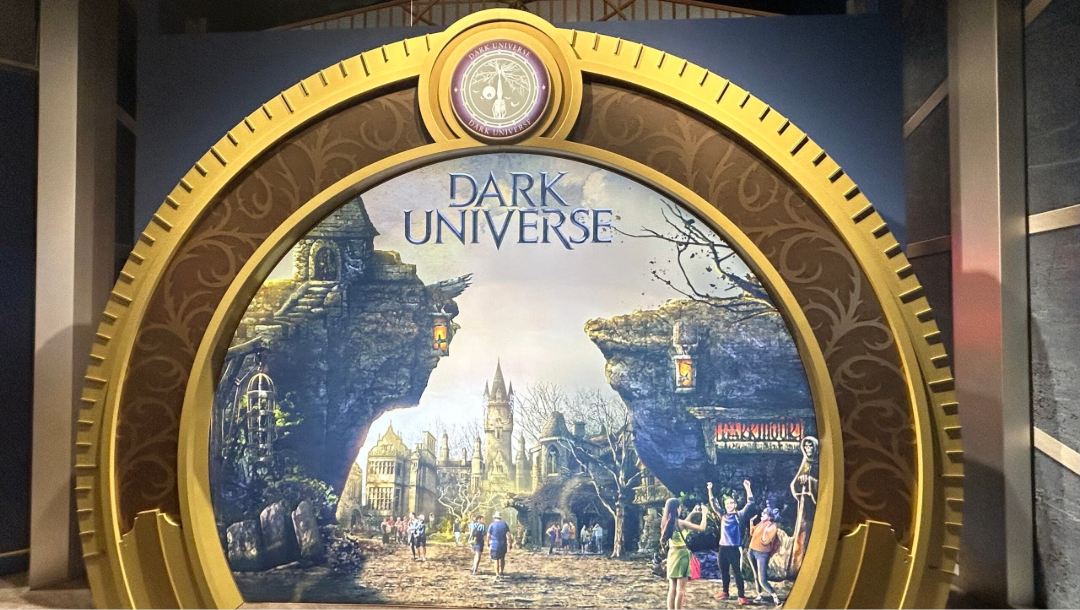 Travel planning for the Dark Universe at Epic Universe