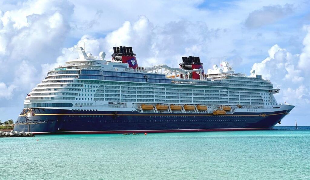 Fort Worth, TX, Disney Cruise and St. Lucia Planning Agents | Me and The Mouse Travel