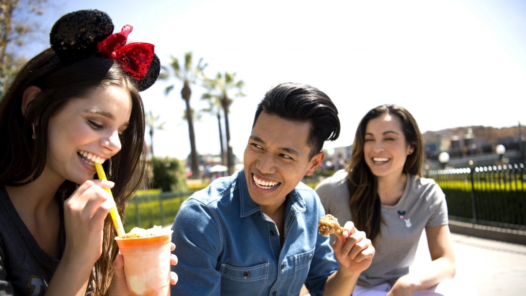Disneyland dining vacation planning